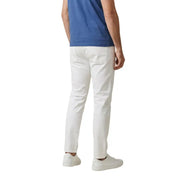 Calvin Klein Jeans Pantalon en denim blanc slim pour homme, à la coupe moderne et épurée, idéal pour une tenue décontractée.