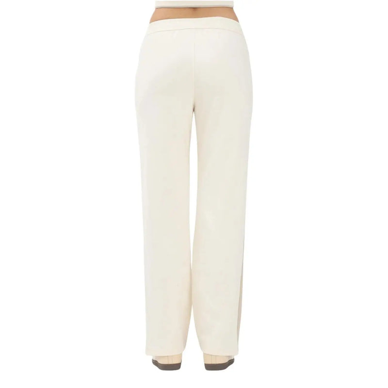Calvin Klein Jeans Pantalon beige en coton pour femme, coupe large, tissu lisse couleur crème et taille haute.