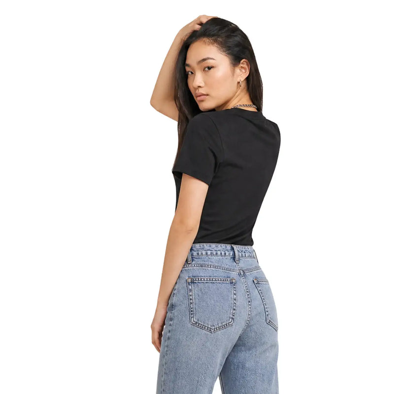 Calvin Klein Jeans T-shirt noir en coton pour femme, coupe cintrée, manches courtes, style classique, vue de face