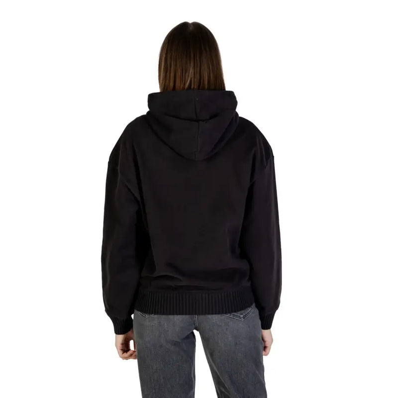 Calvin Klein Jeans Sweat-shirt à capuche noir pour femme, avec poignets et ourlet côtelés.