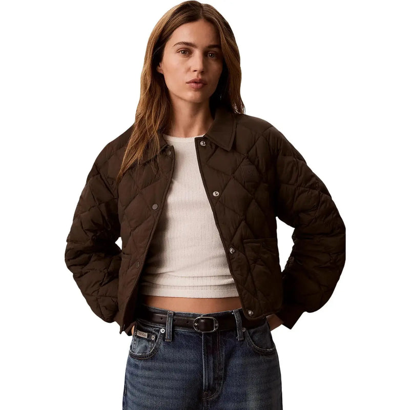 Veste matelassée en nylon marron Calvin Klein Jeans pour femme, col classique et fermeture boutonnée, vue de face