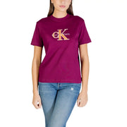 Bordeaux Calvin Klein T-Shirt avec le logo CK doré sur la poitrine