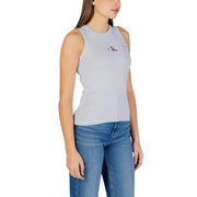 Débardeur en coton gris clair sans manches top avec une texture côtelée et bordeaux Calvin Klein logo sur la poitrine gauche