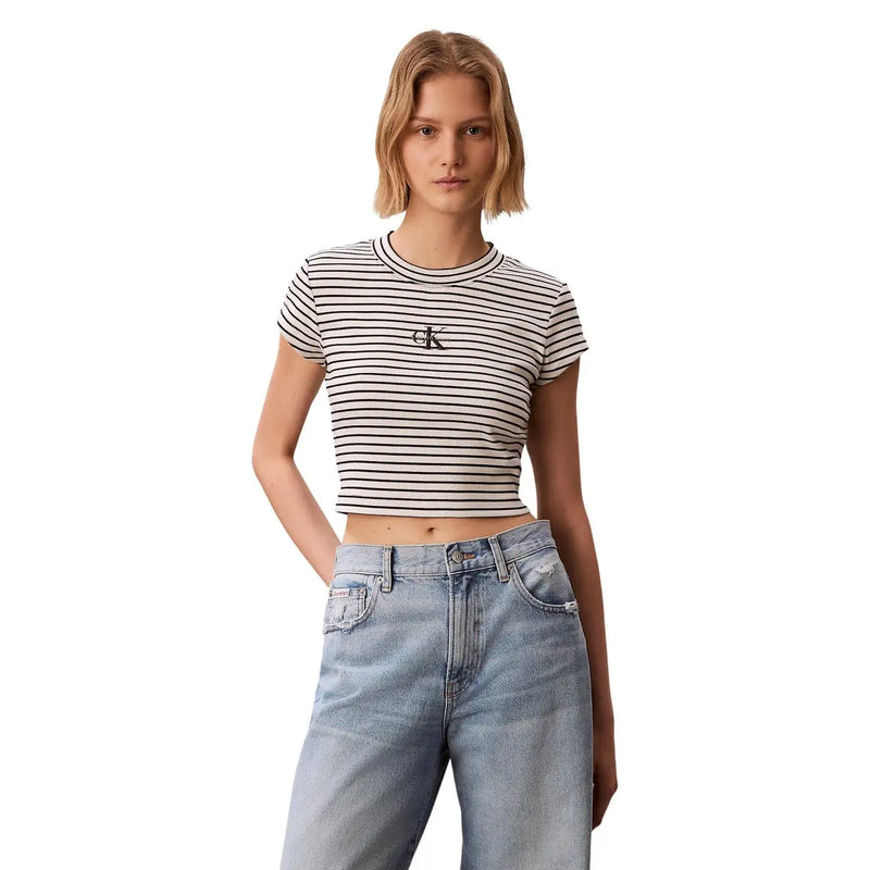 Calvin Klein Jeans t-shirt court rayé à col rond pour femme t-shirt en noir et blanc avec un petit logo CK sur la poitrine