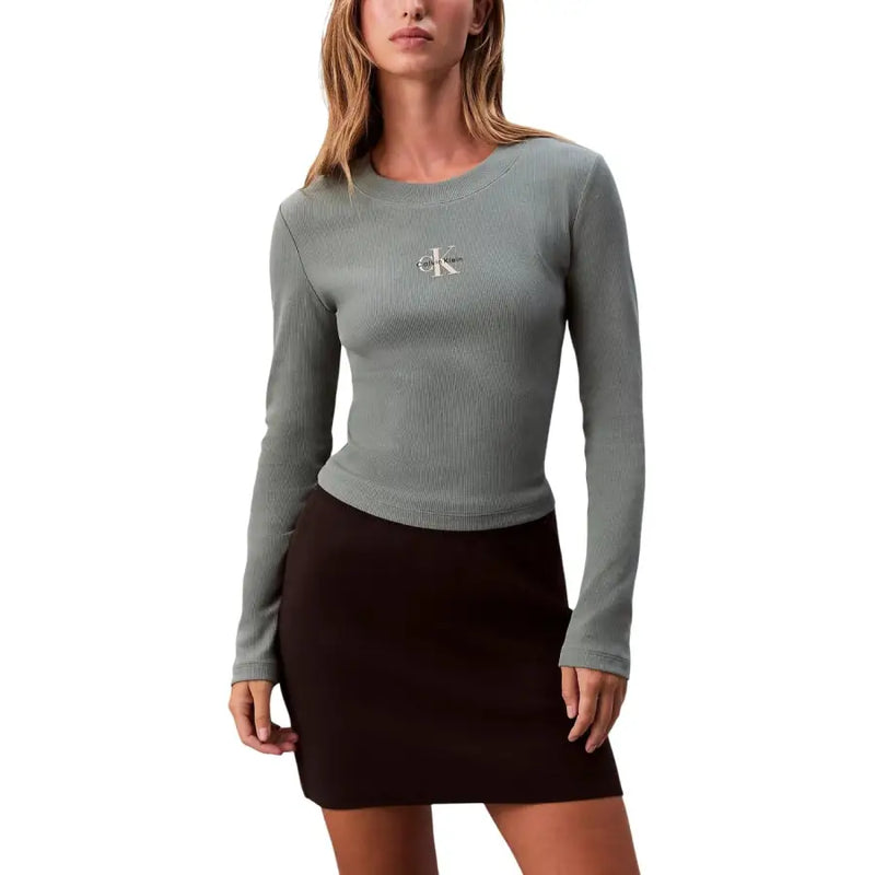 Calvin Klein t-shirt à manches longues côtelé en coton biologique vert olive t-shirt
