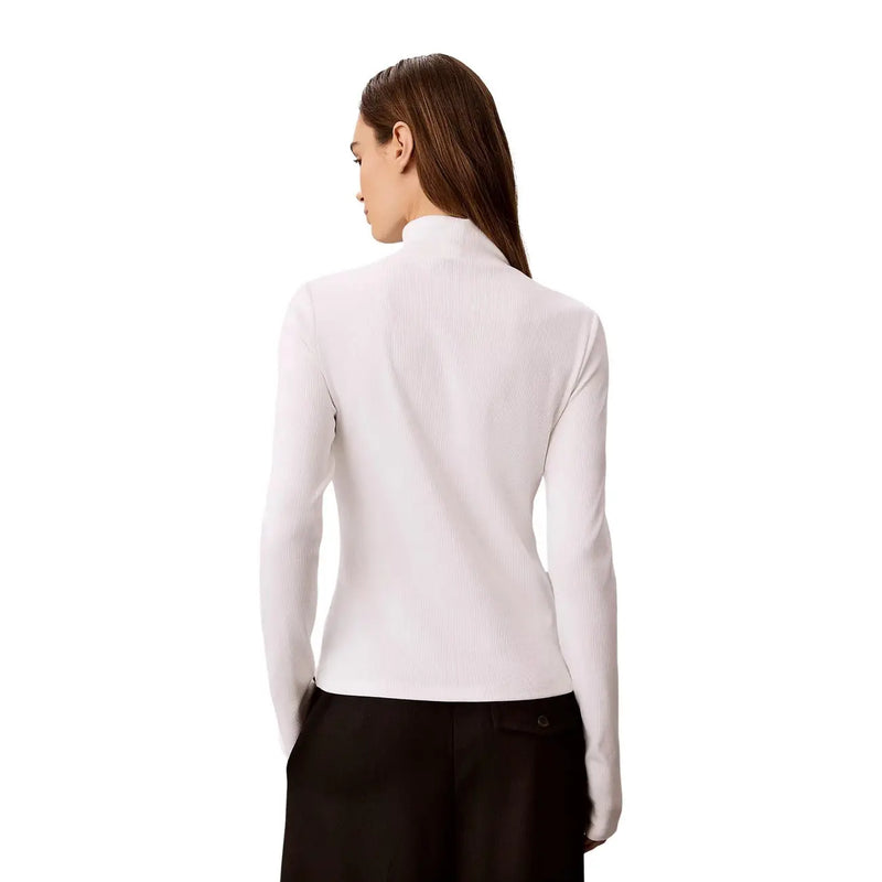 Calvin Klein Jeans pull en coton blanc à manches longues et col roulé pour femme top avec un design ajusté