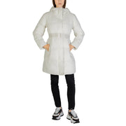 Calvin Klein Jeans women’s white quilted hooded turtleneck jacket with belted waist and long sleeves