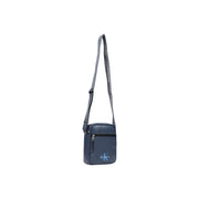 bleu foncé Calvin Klein Sac bandoulière homme en toile avec logo audacieux et bandoulière assortie ornée d'un logo bleu clair, largeur 18 cm.
