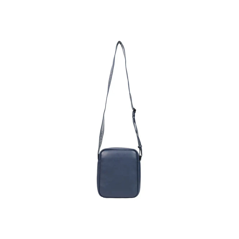 bleu marine rectangulaire Calvin Klein Sac bandoulière homme en toile avec logo audacieux et bandoulière réglable, largeur 18 cm.