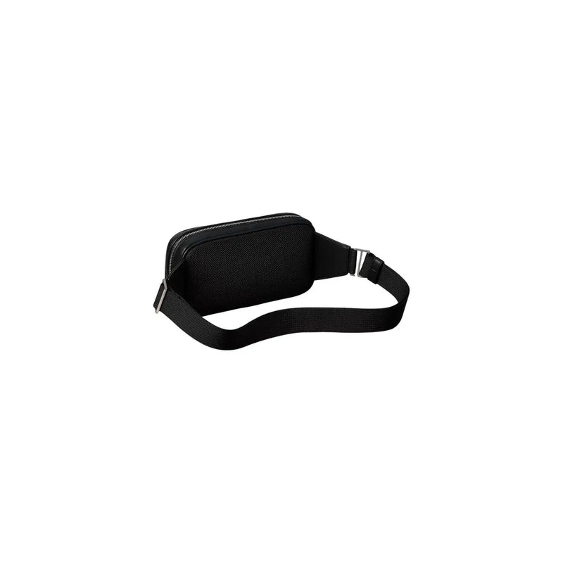 Calvin Klein Sac banane noir perforé pour homme, en polyuréthane texturé avec finitions minimalistes argentées.