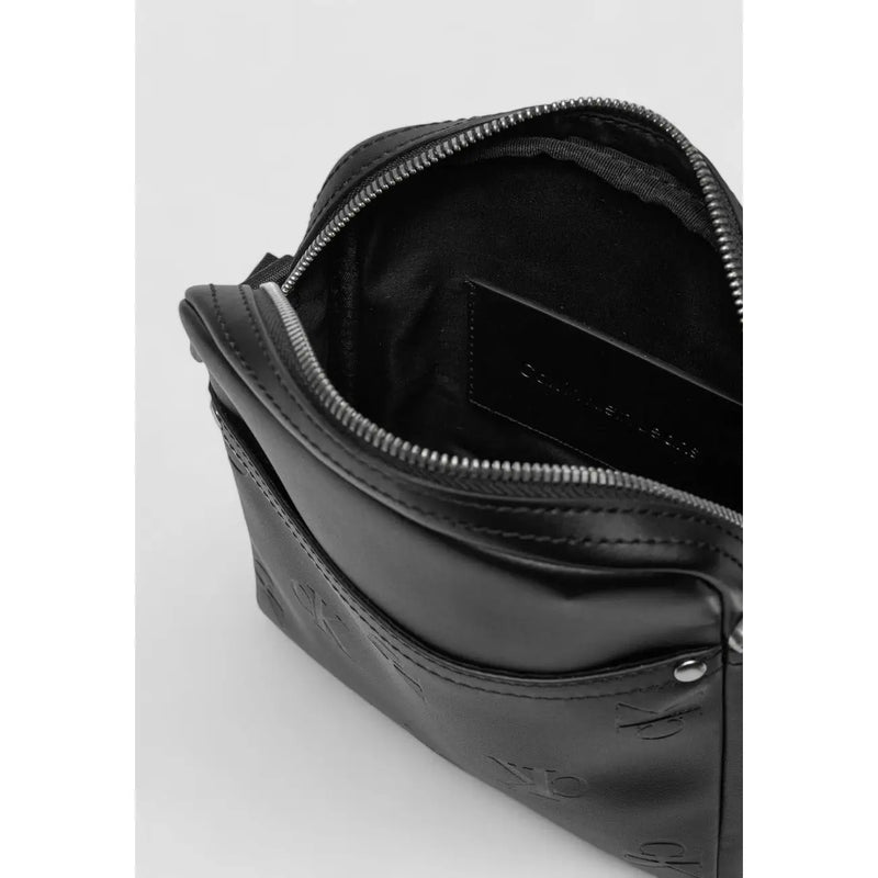 Calvin Klein Sac bandoulière homme en polyuréthane noir avec logo en relief et design bandoulière