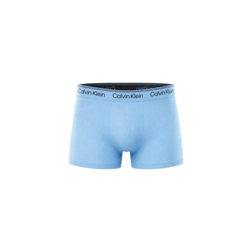 Boxer homme Calvin Klein bleu clair taille basse avec ceinture noire à logo pour un confort optimal au quotidien