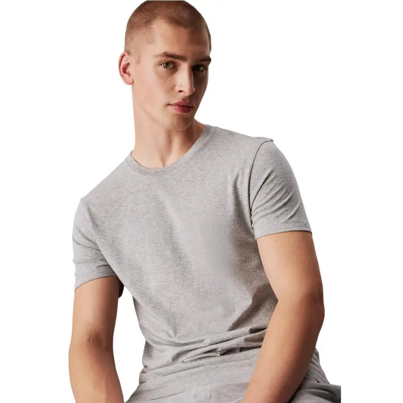 Sous-vêtements Calvin Klein, coupe ajustée, en coton gris chiné t-shirt avec un col rond classique pour hommes