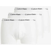 Calvin Klein Boxers blancs pour hommes avec bordure logo noire, conçus pour un confort quotidien.