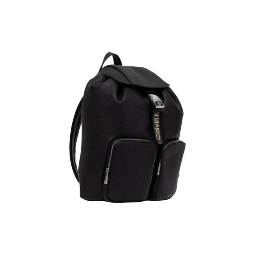 Calvin Klein Sac à dos pour femme en polyuréthane noir de 28 cm avec intérieur en cuir texturé, tirettes de fermeture éclair argentées et étiquette de bandoulière griffée