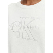 Calvin Klein Pull blanc à col rond en maille de coton pour femme, orné d'un discret logo CK brodé en fil gris clair.