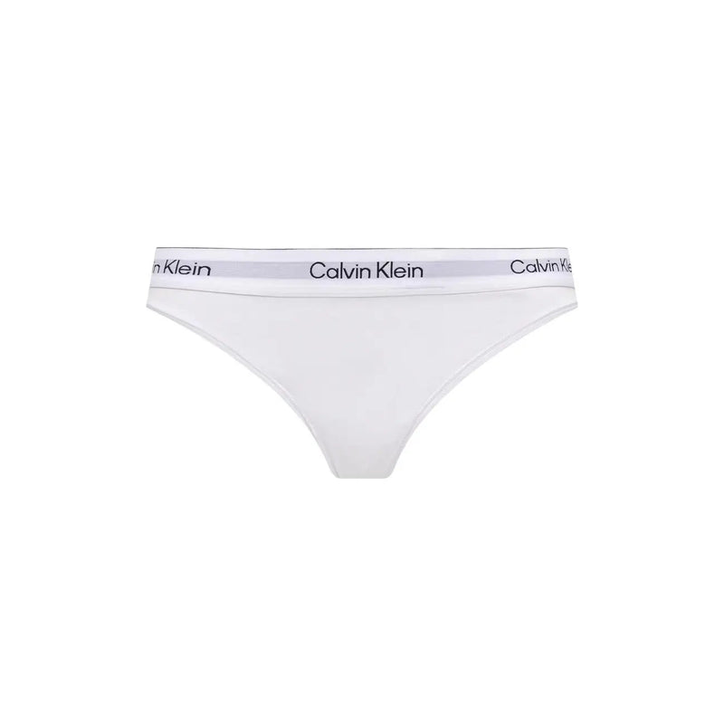 Calvin Klein Lot de 2 strings pour femme en coton modal blanc, ceinture grise et logo noir.