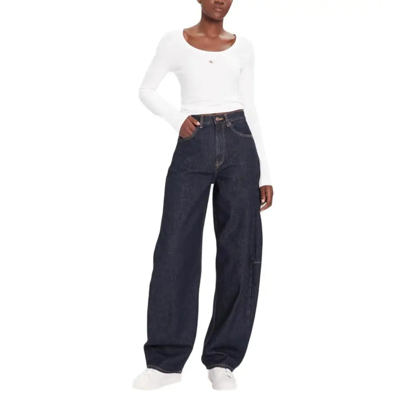 Calvin Klein jean en denim indigo foncé à jambes larges et taille haute pour femme