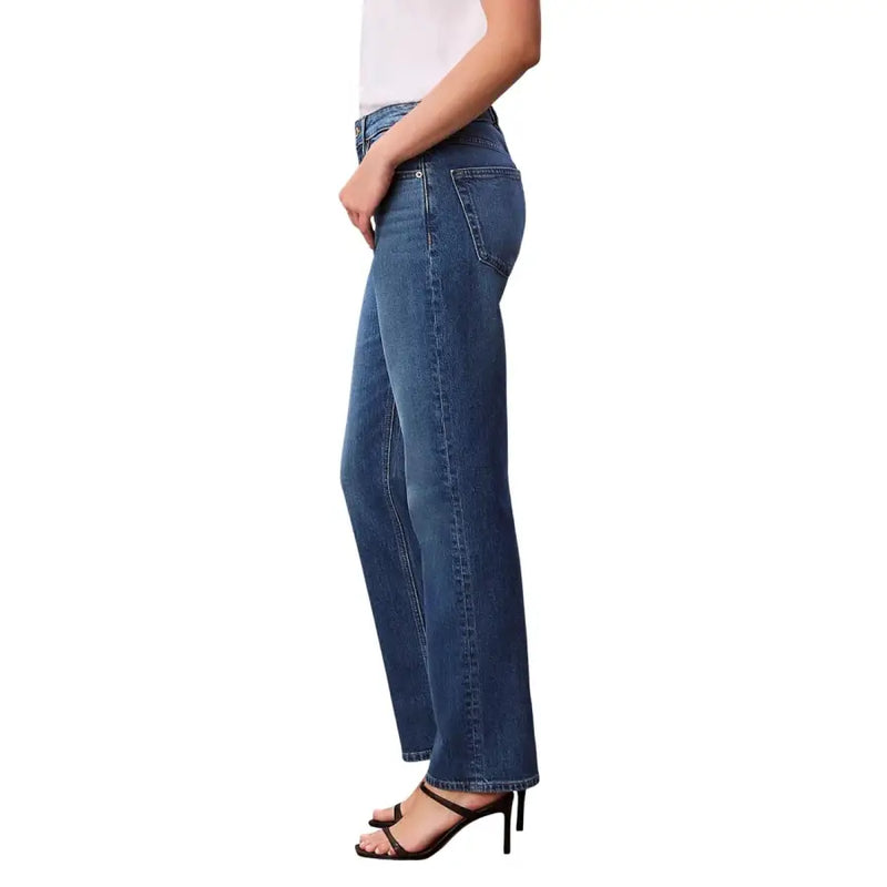 Calvin Klein Jean stretch bleu moyen à taille haute et jambes droites pour femme (vue de dos)