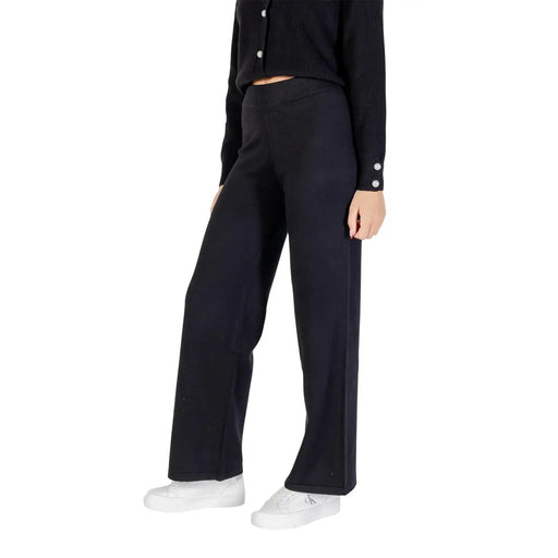 Pantalon Choral noir à jambes larges pour femme, en viscose mélangée, avec un tissu extensible et doux et de subtiles coutures latérales, idéal pour l'automne-hiver.