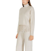 Pull à col roulé en maille côtelée couleur crème avec ourlet à franges, en mélange de viscose, de la collection blanche Choral pour femmes
