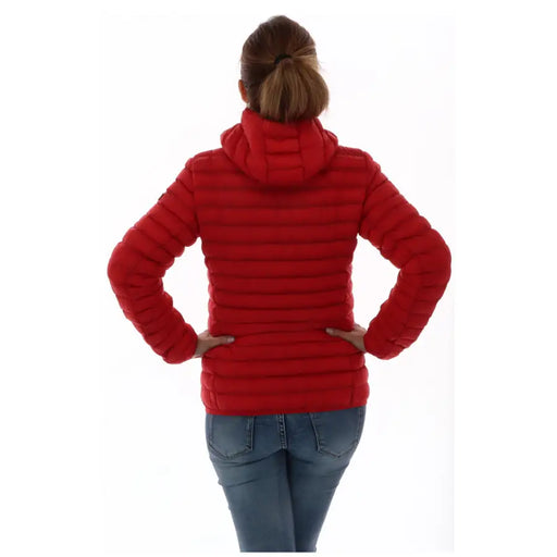 A vibrant red quilted puffer jacket with a hood and long sleeves from Ciesse Piumini women’s collection