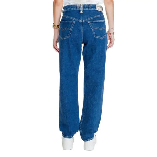 Classic blue straight-leg denim jeans with pockets and zip closure by Replay