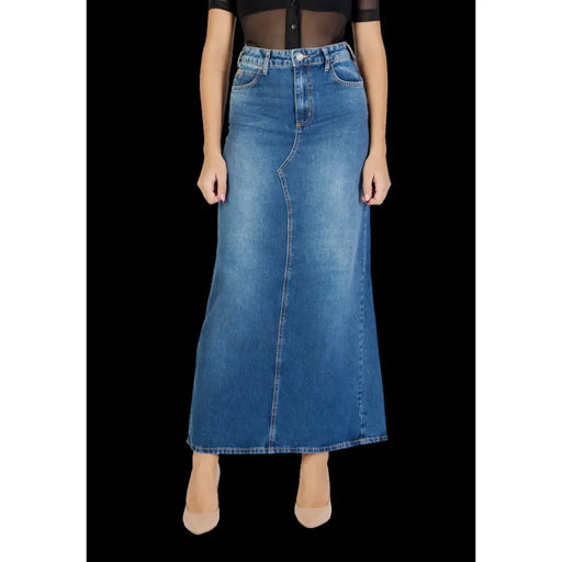 Colcci women blue denim maxi skirt with high waist and straight hem from fall winter collection