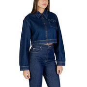 Dark blue denim cropped jacket by Colcci for women with a front zipper and chest pocket for casual wear