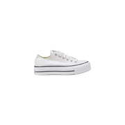 Converse women platform sneakers in white canvas with black rubber sole and detailed stitching for casual wear