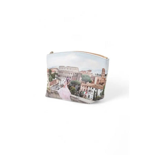 Cosmetic bag featuring a Rome cityscape and Colosseum print for stylish storage