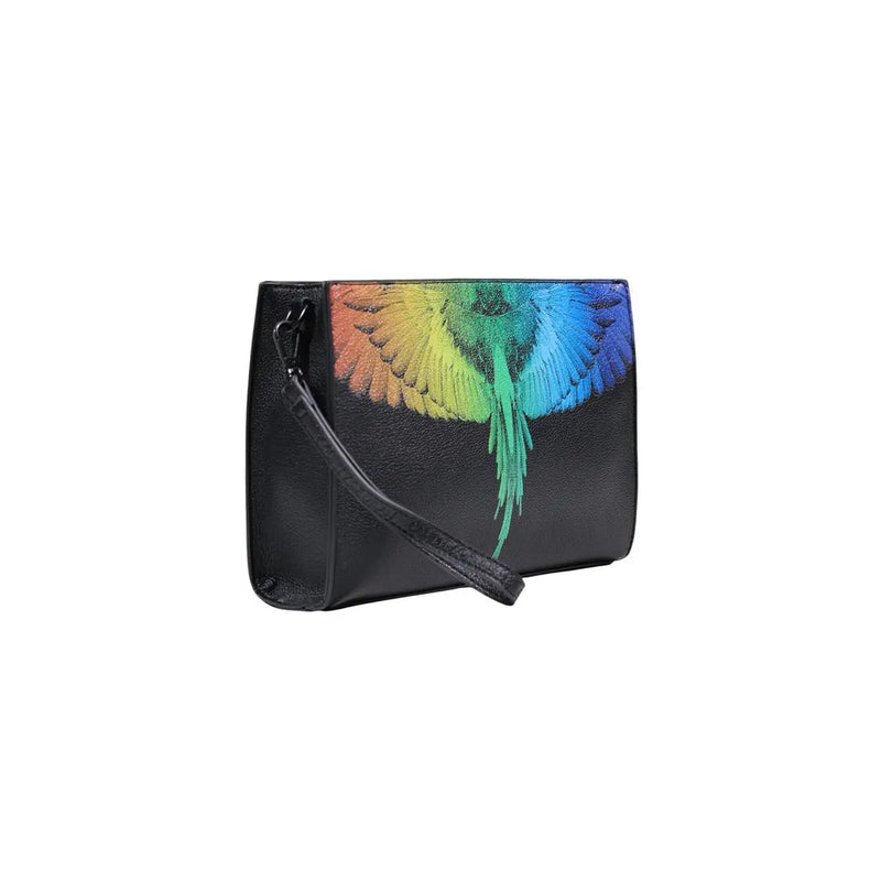 Pochette en similicuir noir de County Of Milan ornée d'un motif d'ailes aux couleurs de l'arc-en-ciel, mesurant 26 x 19 x 7 cm.