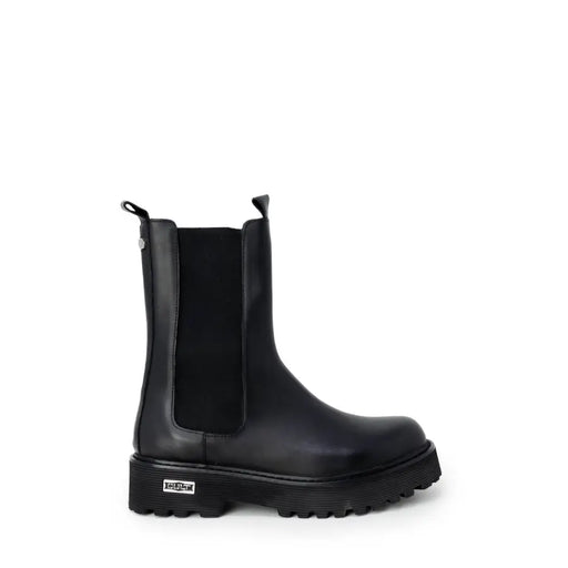 Cult Black Leather Chelsea Ankle Boots with Elastic Panels and Chunky Sole