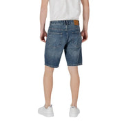 Distressed denim shorts with paint splatter detail for a trendy casual look
