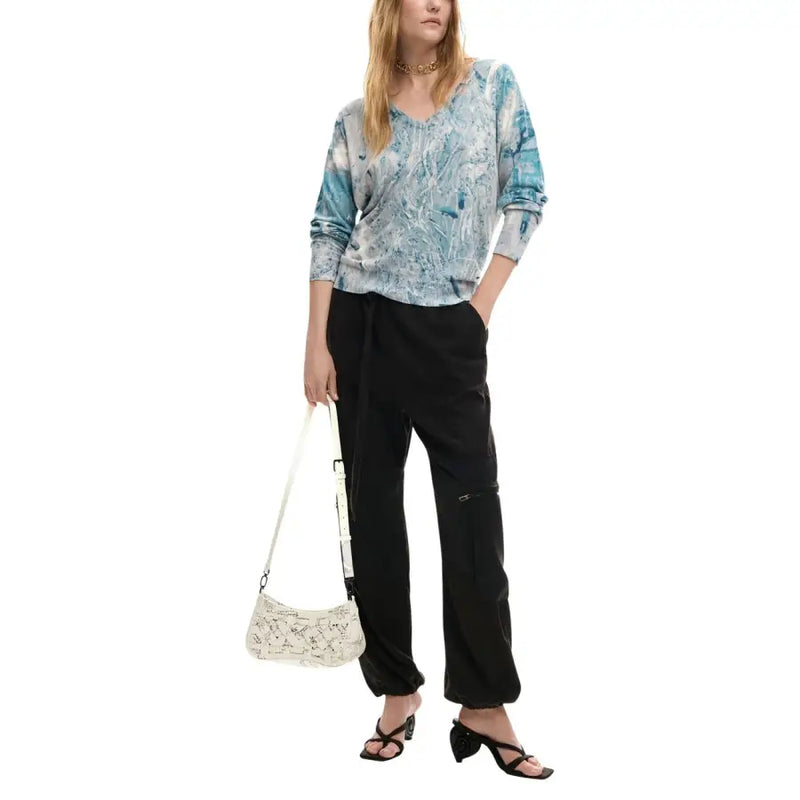 White crocheted shoulder bag with delicate pattern and adjustable strap in Desigual beige polyurethane handbag with zip