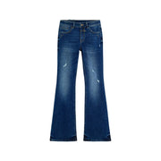Jean Desigual pour femme, modèle Lindsay en denim de coton bleu foncé, coupe évasée, subtilement usé et coupe classique à cinq poches.