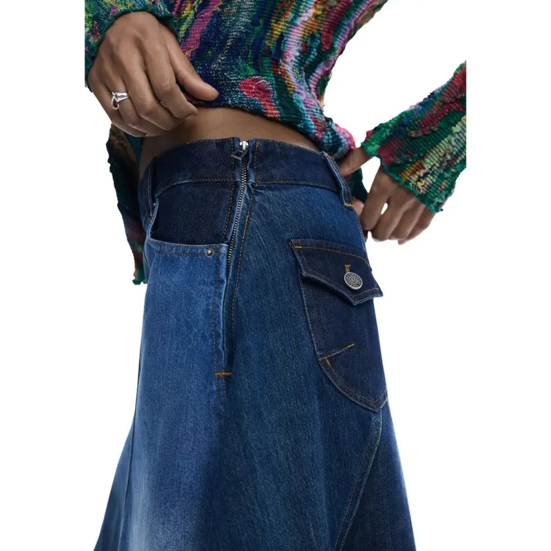 Jupe Desigual pour femme en denim de coton bleu avec fermeture éclair et poche boutonnée sur le devant