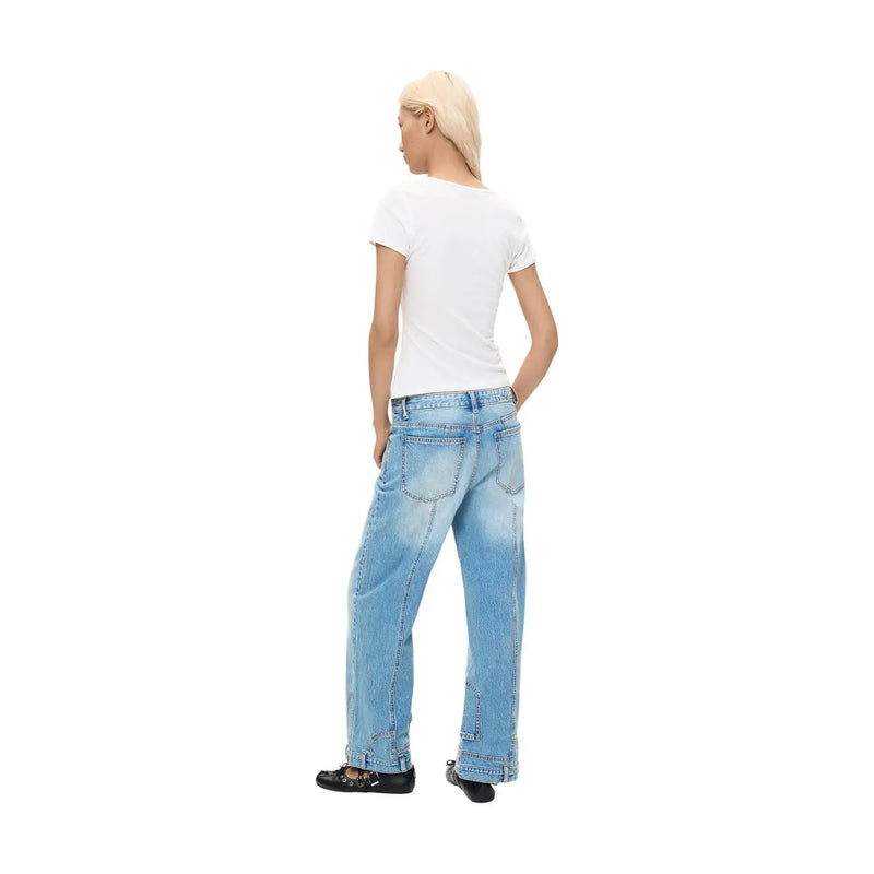 Jean en denim de coton délavé clair de Desigual pour femme, coupe ample et décontractée, couleur bleue.