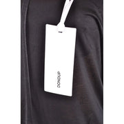 Étiquette de marque rectangulaire blanche avec inscription « dondup » imprimée en noir, attachée à un pull en viscose noire à col bateau pour femme, de la marque White String.
