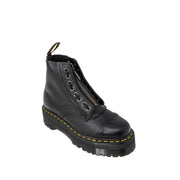Bottines en cuir noir pour femmes de Dr. Martens, vues de dos, avec un design élégant