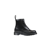 Bottes Dr. Martens pour hommes, en cuir noir à lacets, montrant l'arrière du cuir noir résistant.