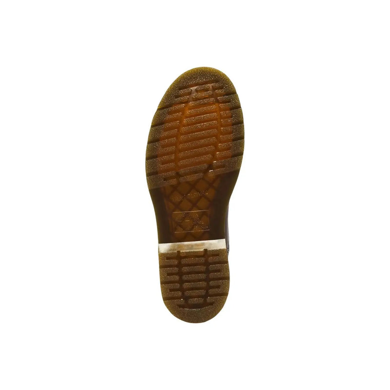 Semelle en caoutchouc marron avec motif de semelle classique et languette arrière visible, bottes Dr. Martens pour homme en cuir marron classique 2976