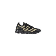 Baskets de sport EA7 pour homme, noires et beiges, avec rayures noires et beiges et semelle en caoutchouc texturé pour une utilisation performante.
