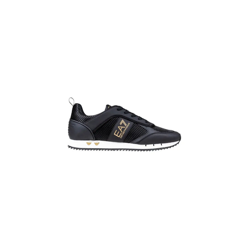 Ea7 Baskets slip-on noires pour homme en polyamide avec empiècements en mesh synthétique et logo doré sur le côté et le talon.