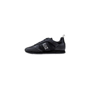Ea7 Baskets slip-on noires pour homme en polyamide avec empiècements en mesh et synthétiques, ornées d'un logo Emporio Armani blanc sur le côté.