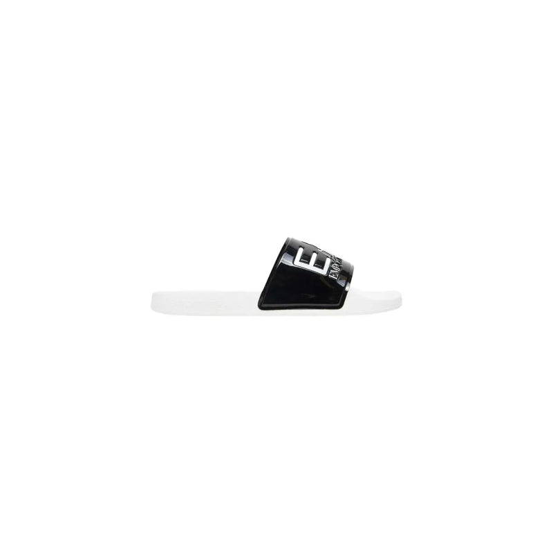 Sandales EA7 pour homme, en PVC noir, avec bride noire brillante et logo Emporio Armani argenté, idéales pour l'été décontracté.
