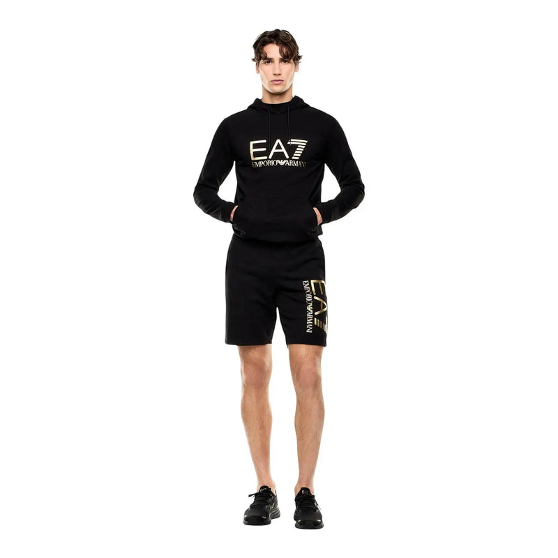 Ea7 Sweat-shirt homme en coton noir automne hiver, composé d'une capuche noire et d'un short assorti orné du logo Emporio Armani doré.