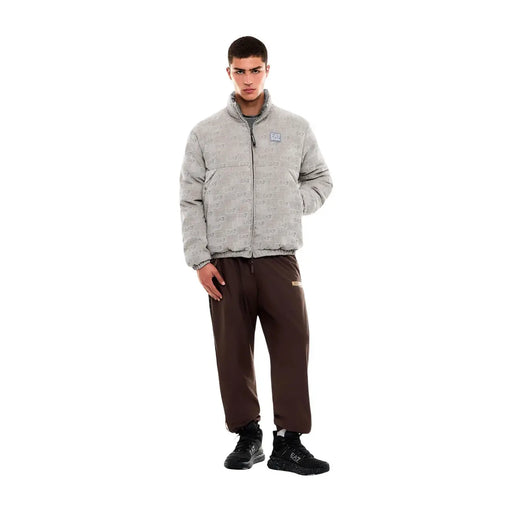 Blazer à col roulé zippé gris ea7 pour homme, en mélange de polyester, orné d'un motif logo ea7 répété et d'un design de doudoune.