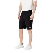Short noir ea7 Emporio Armani pour homme, orné d'un logo blanc sur le bas de la jambe gauche, idéal pour une tenue décontractée.