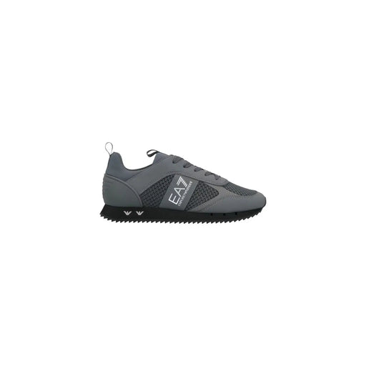 Ea7 Baskets grises en polyamide pour homme, à enfiler, avec empiècements en mesh et synthétiques et semelle en caoutchouc noir crantée.